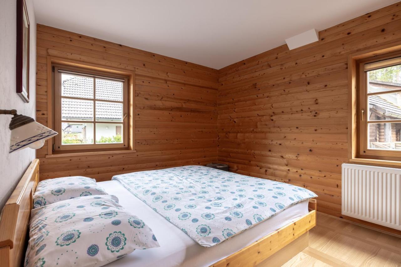 Apartments Brina Бохин Екстериор снимка