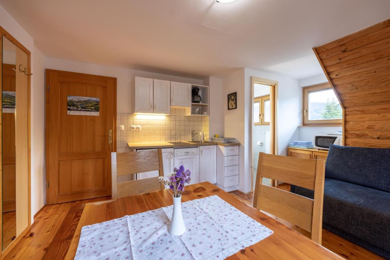 Apartments Brina Бохин Екстериор снимка