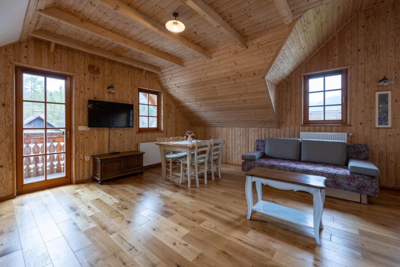 Apartments Brina Бохин Екстериор снимка